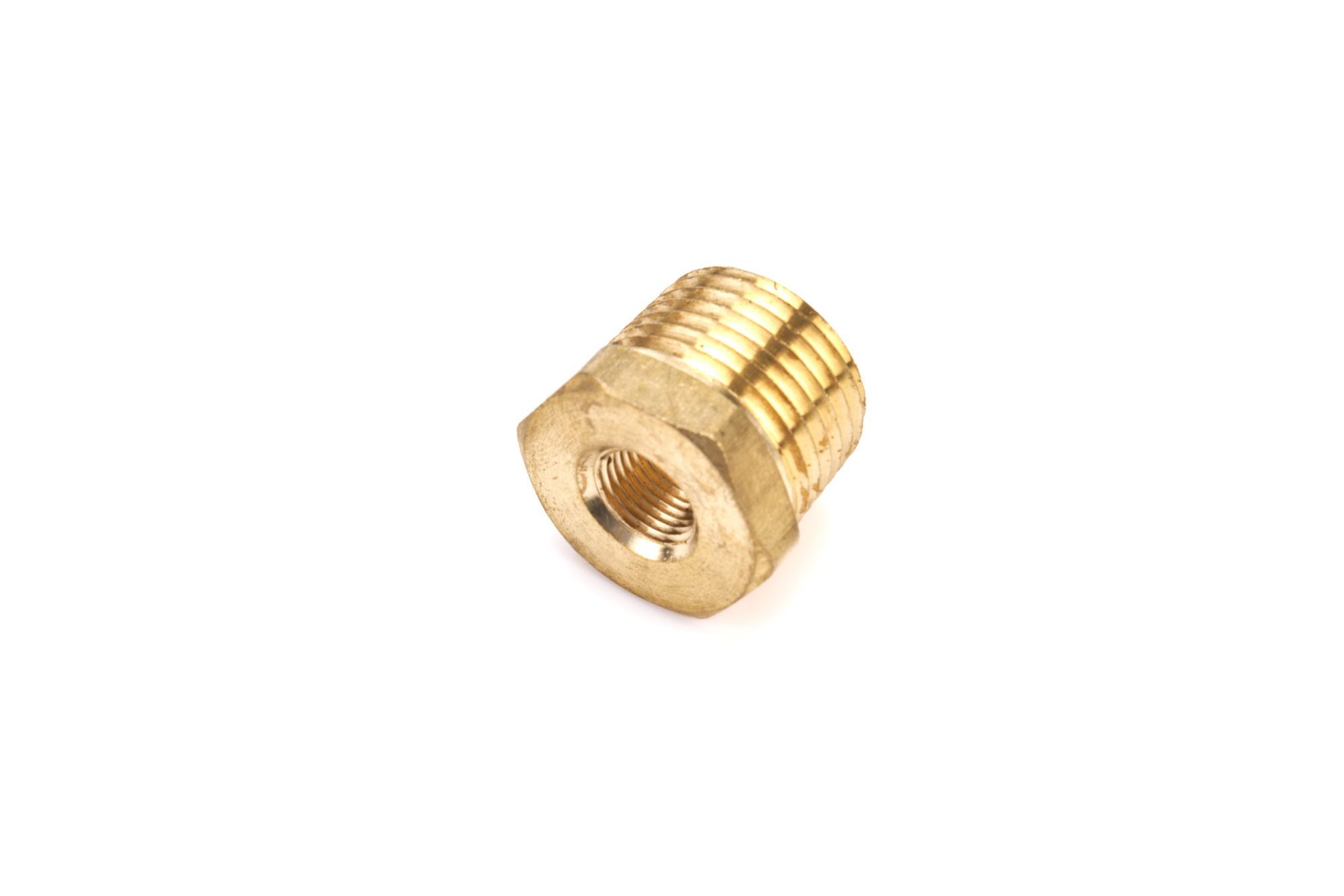 d2b7e2b3-d4e4-43f4-941d-cb7f85516db7 QUICKCAR 1/8"-NPT TO 1/2"-NPT ADAPTER - Image 1